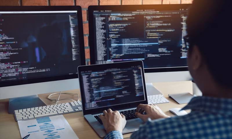 数据科学选型：R与Python如何赋能大洼县网站建设？